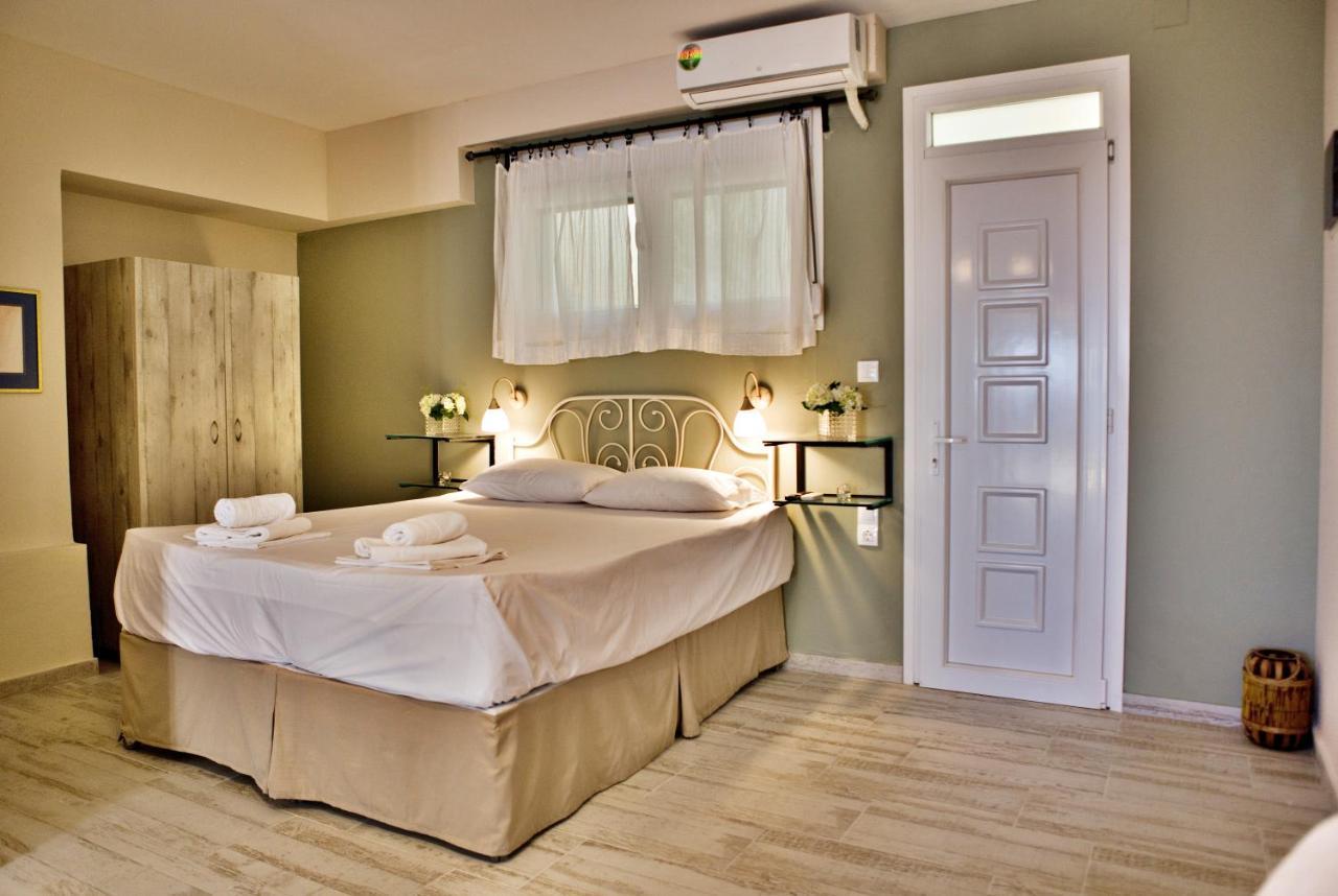 Axion Esti Apartments Skopelos stad Exteriör bild