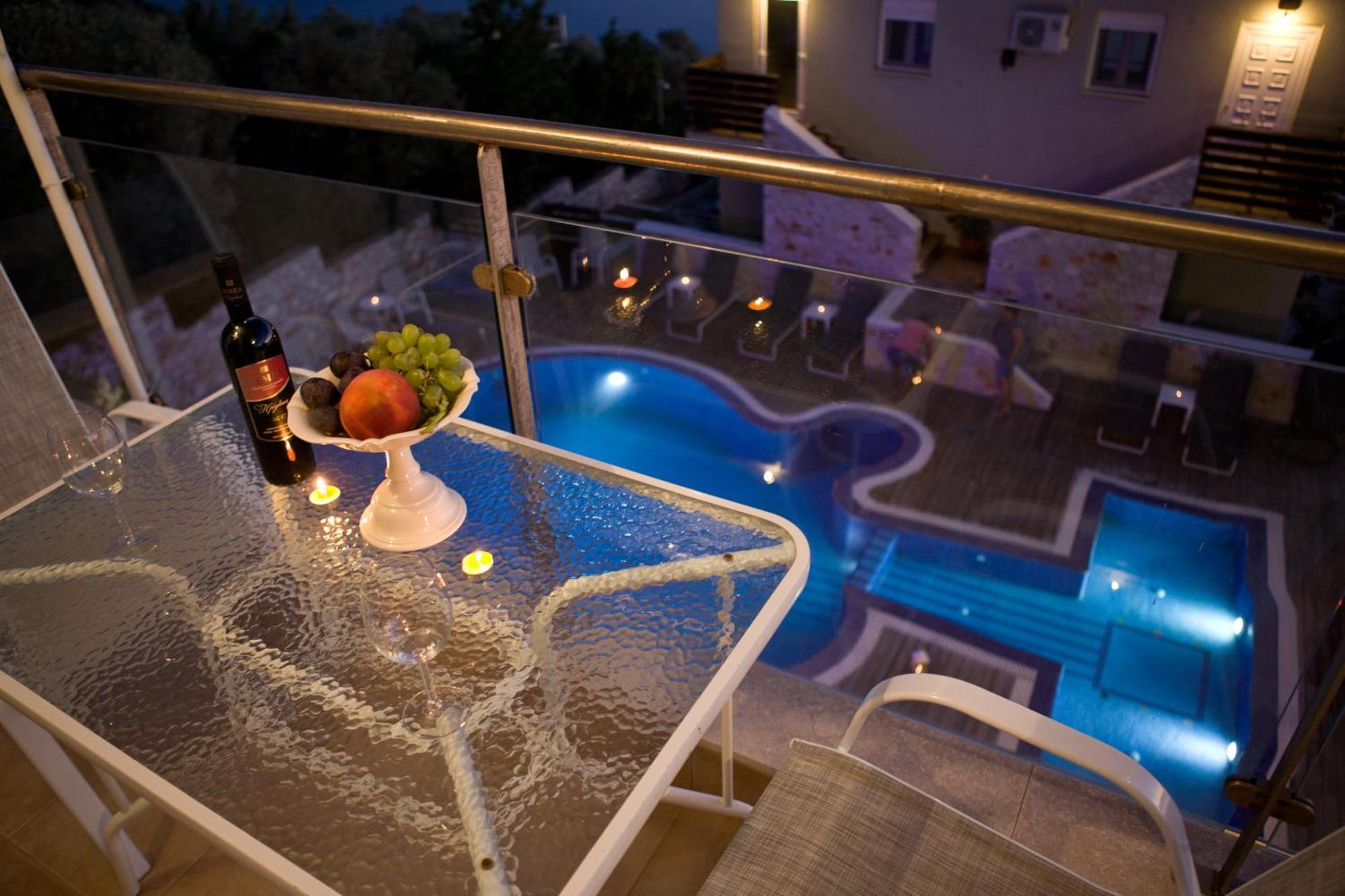 Axion Esti Apartments Skopelos stad Exteriör bild
