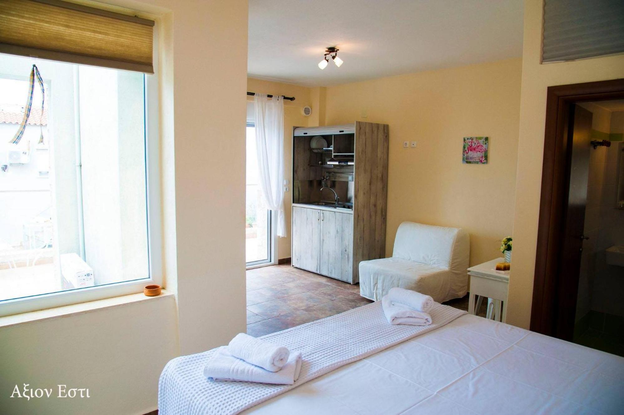 Axion Esti Apartments Skopelos stad Exteriör bild