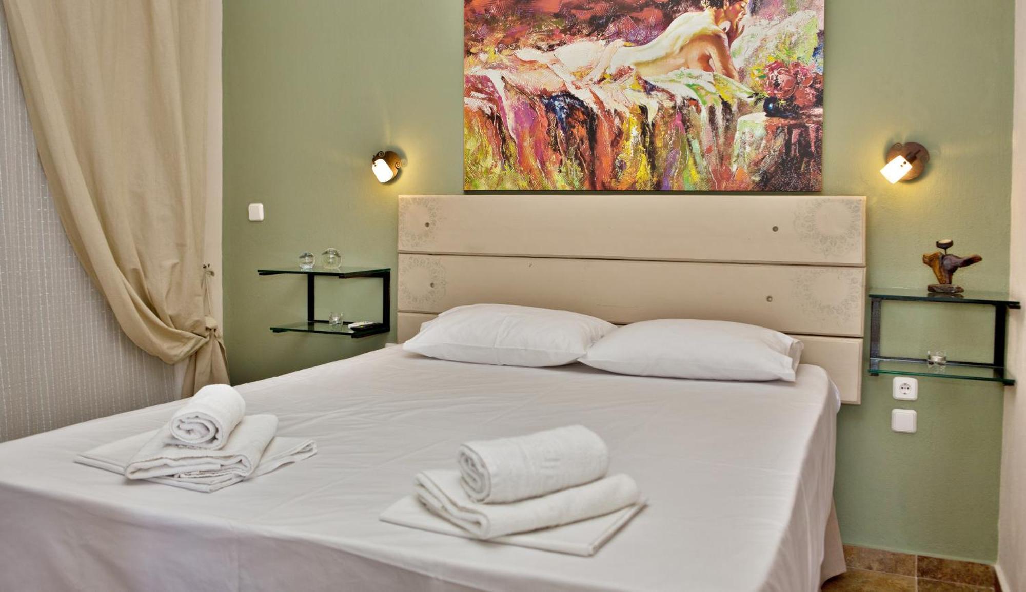 Axion Esti Apartments Skopelos stad Exteriör bild