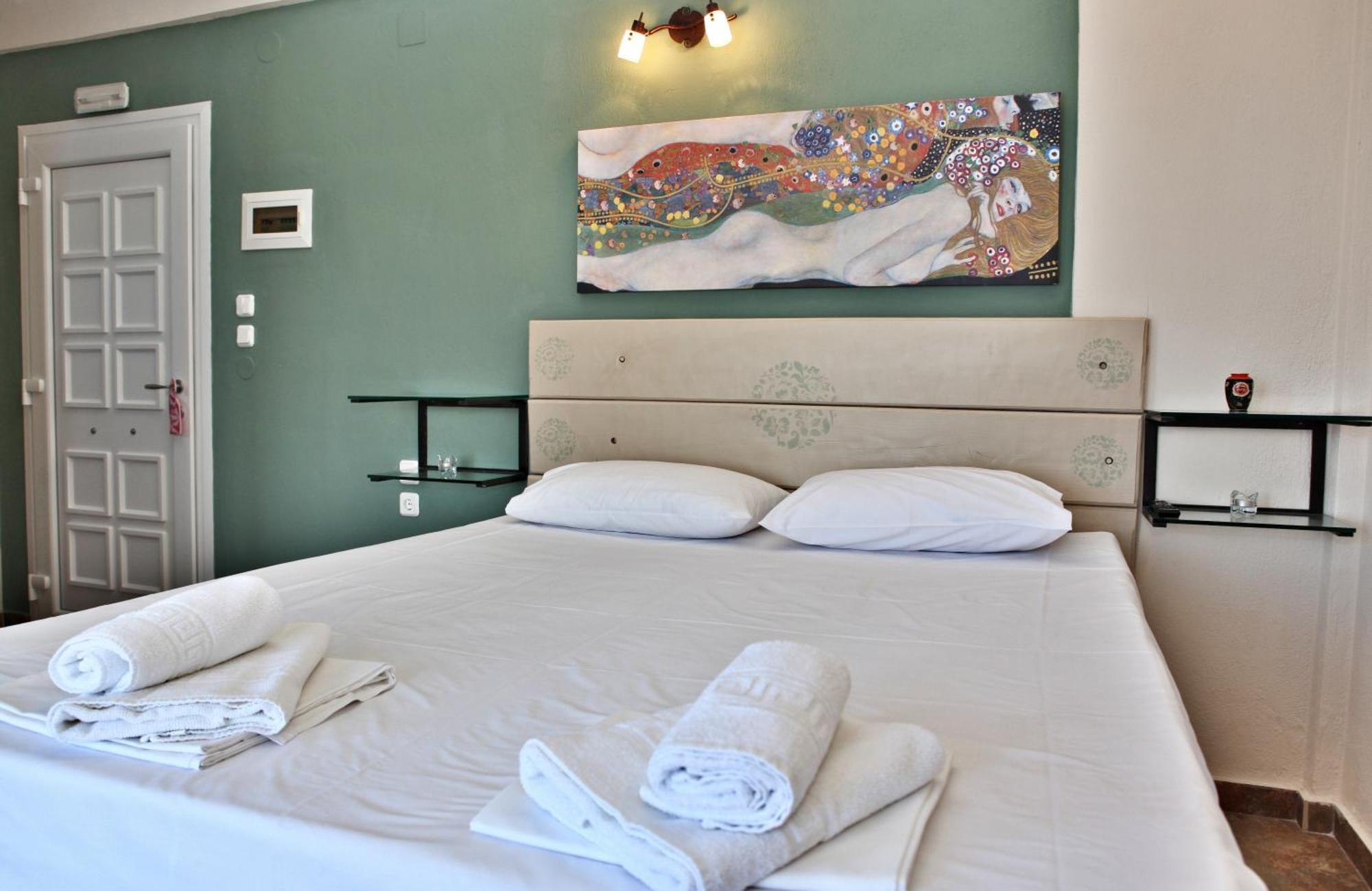 Axion Esti Apartments Skopelos stad Rum bild