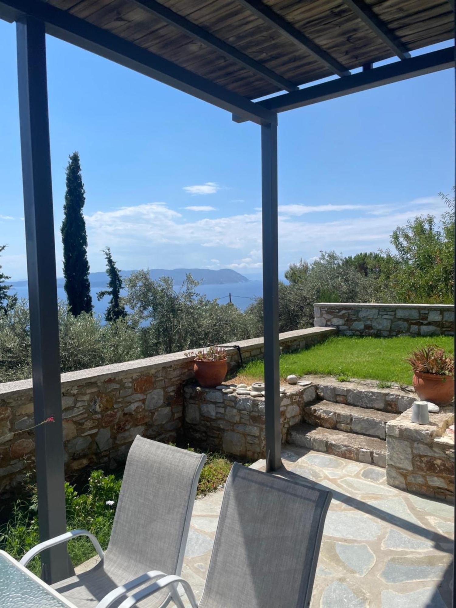 Axion Esti Apartments Skopelos stad Exteriör bild